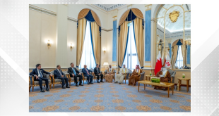 المكاري ولي العهد البحريني وزراء الإعلام العرب